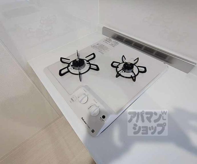 【ＣＲＥＳＴ　ＴＡＰＰ京都丹波口Ⅱ】間取