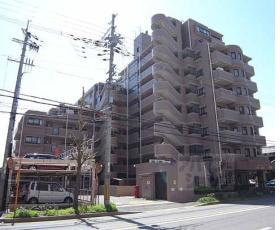 ライオンズマンション淀城公園：間取図