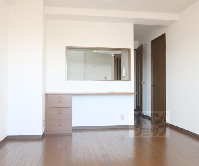 【ミドレスト唐橋】間取