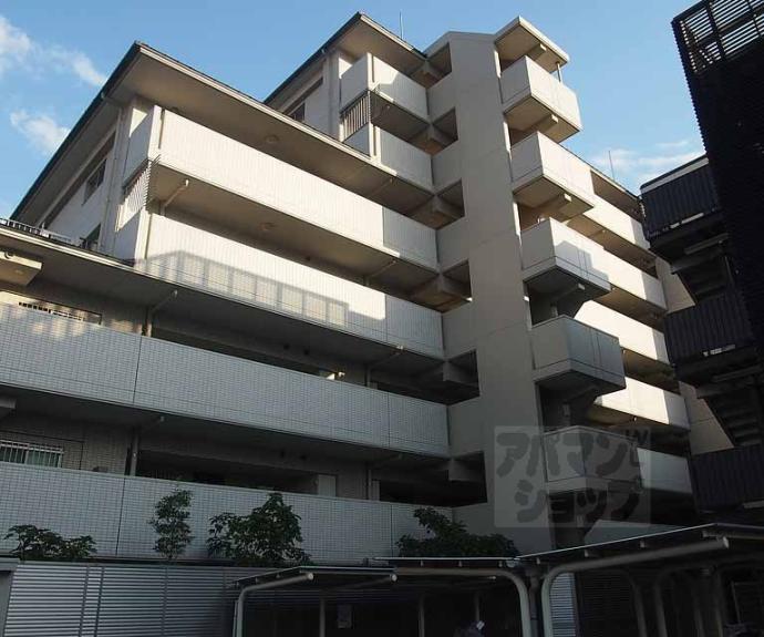 【イニシア梅小路公園】間取