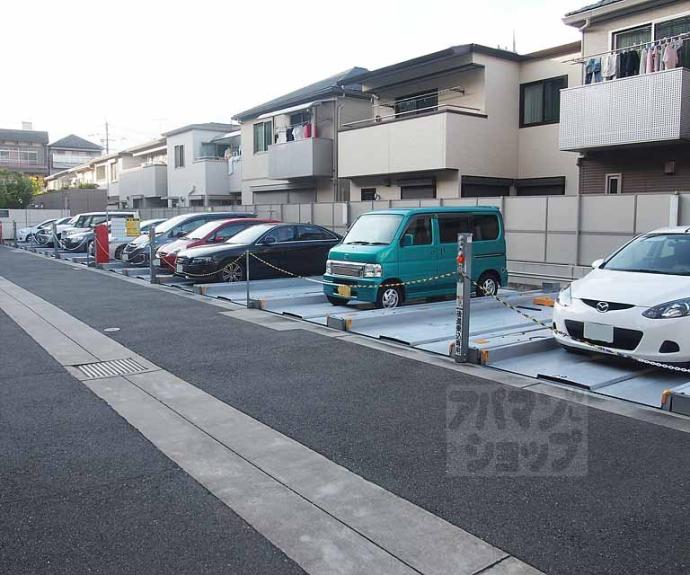 【イニシア梅小路公園】間取