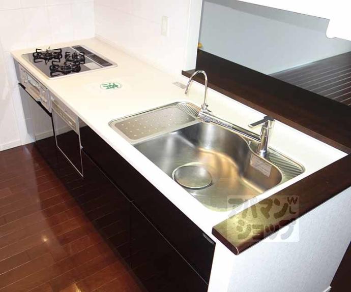 【イニシア梅小路公園】間取