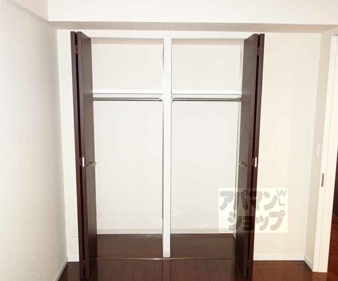 【イニシア梅小路公園】間取