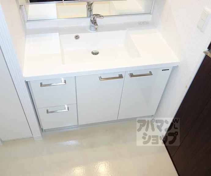 【イニシア梅小路公園】間取