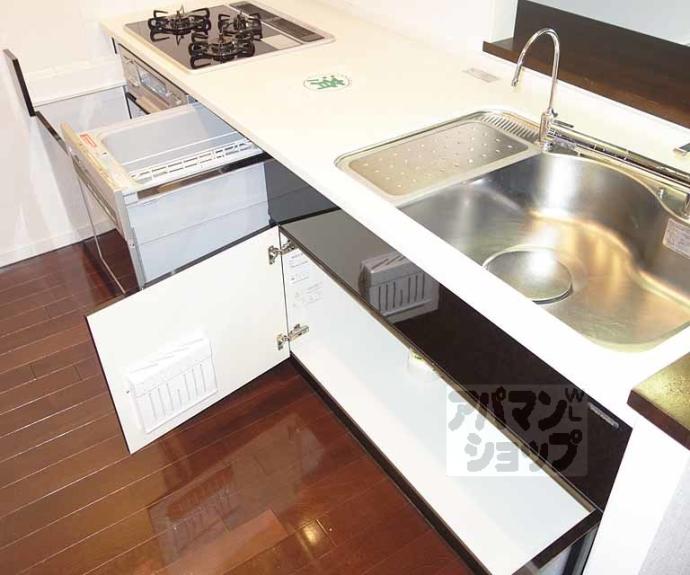 【イニシア梅小路公園】間取