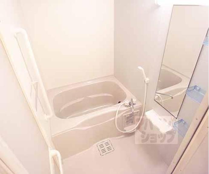 【メゾン・グラース　淀下津】間取