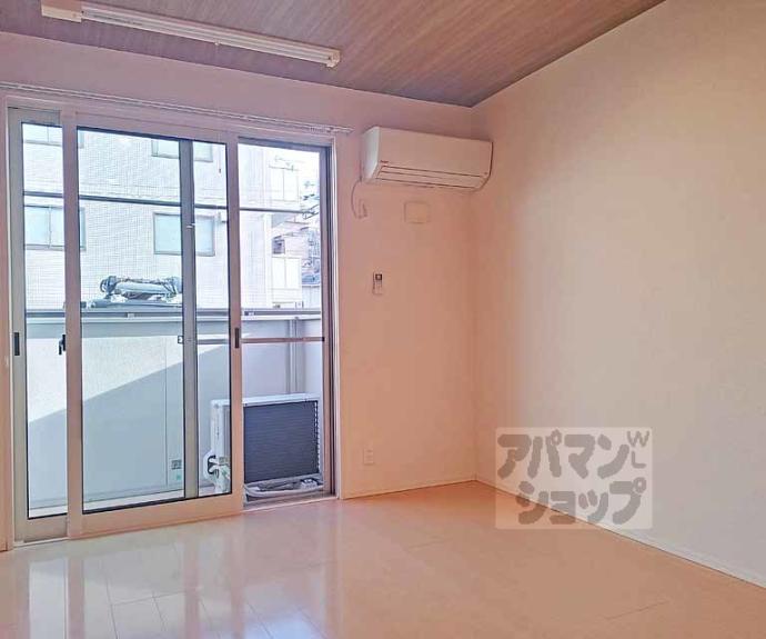 【ラ・グラシューズ】間取