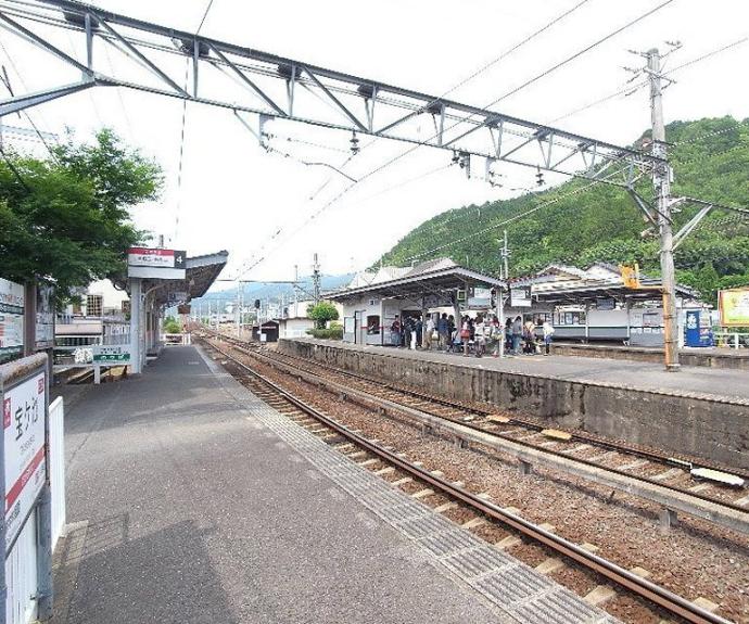 【上高野上荒蒔町１１－４貸家】