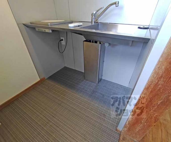 【二条グランドハイツ】間取