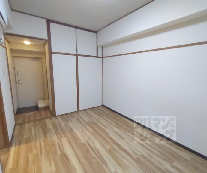 【二条グランドハイツ】間取