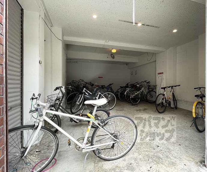 【二条グランドハイツ】間取