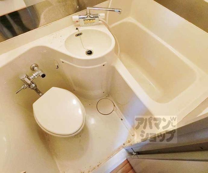 【二条グランドハイツ】間取