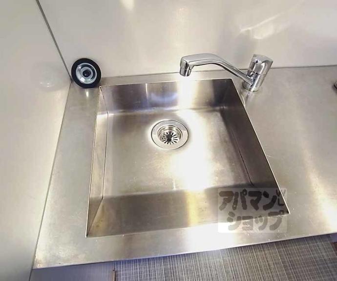 【二条グランドハイツ】間取