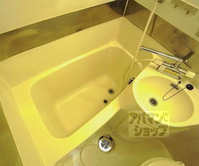 【二条グランドハイツ】間取