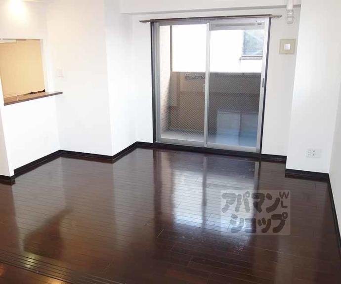 【ライジングコート京都西院フロンティアⅡ】間取