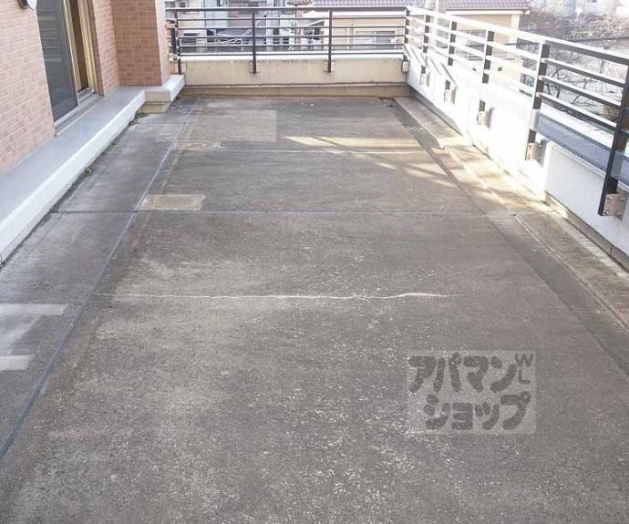 【ライジングコート京都西院フロンティアⅡ】間取
