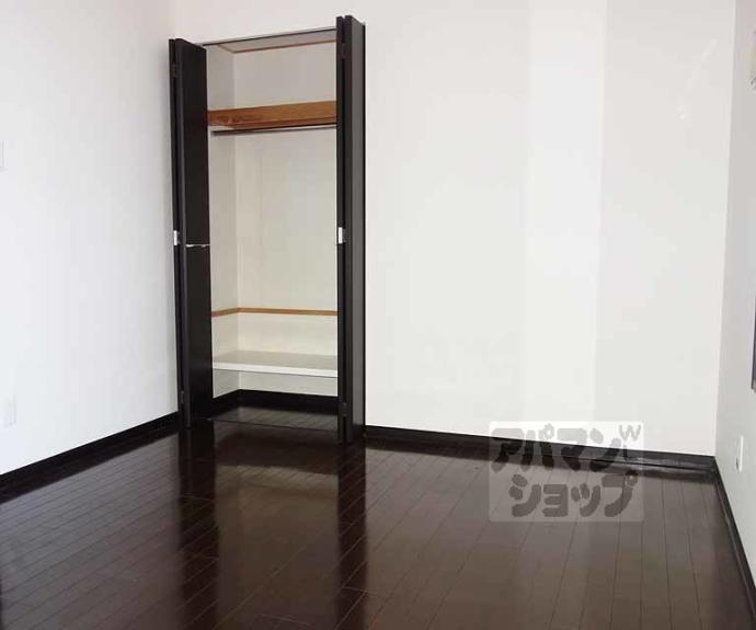 【ライジングコート京都西院フロンティアⅡ】間取