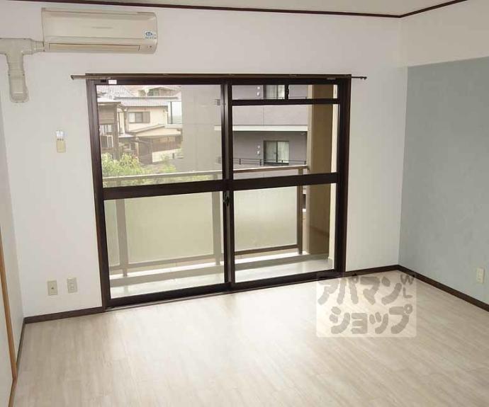 【ラフィーネ山科】間取