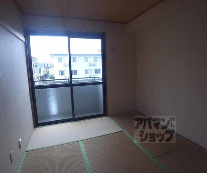 【ハイカムール音羽】間取