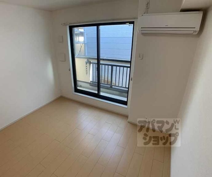 【ＰＡＴＩＯｄｅ．二条城】間取