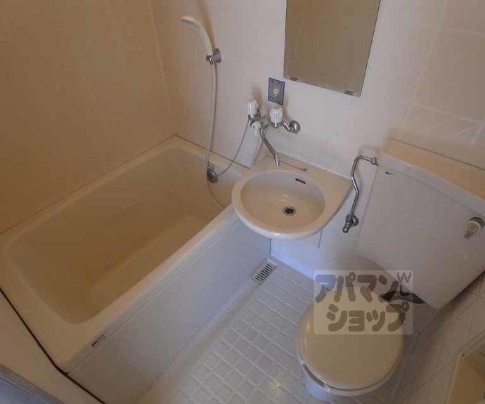 【ＴＷＩＮ・ＢＯＸ】間取