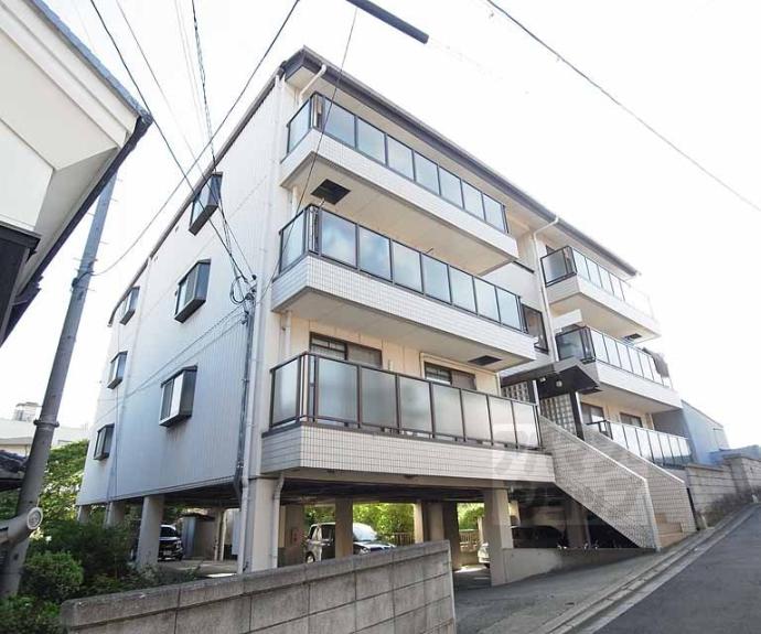 【リバーサイド５８】間取