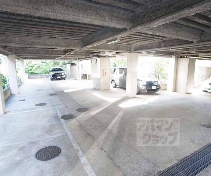 【リバーサイド５８】間取