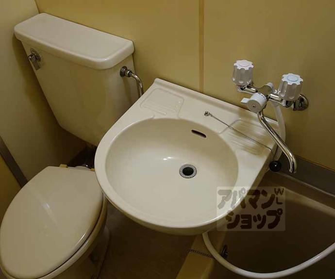 【ｋｏｚｙ６番館】間取