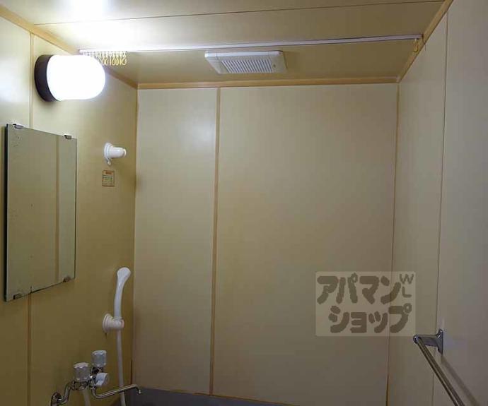 【ｋｏｚｙ６番館】間取