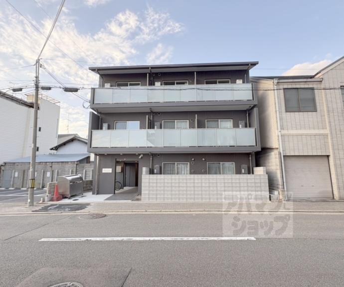 【円町レジデンスＷＥＳＴ】間取