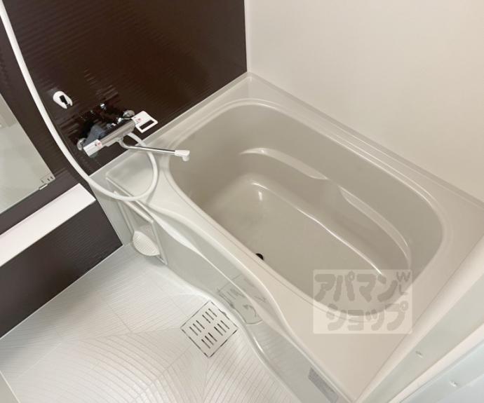 【円町レジデンスＷＥＳＴ】間取