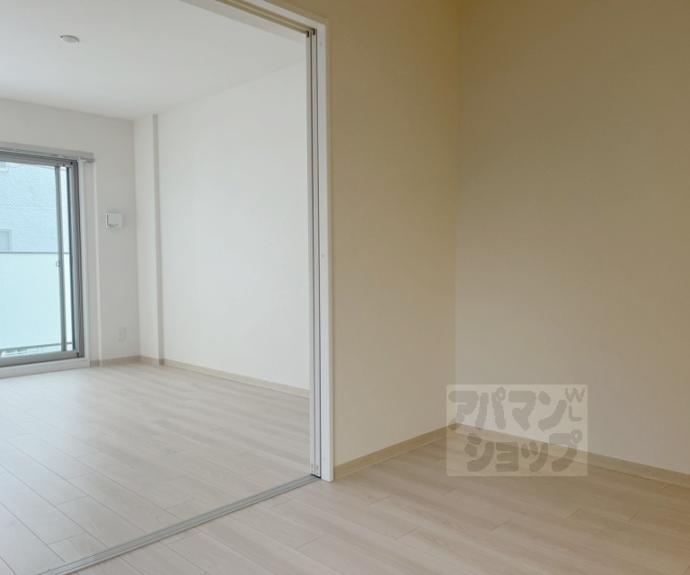 【円町レジデンスＷＥＳＴ】間取