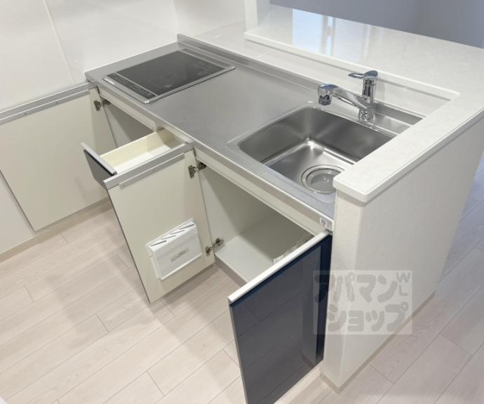 【円町レジデンスＷＥＳＴ】間取