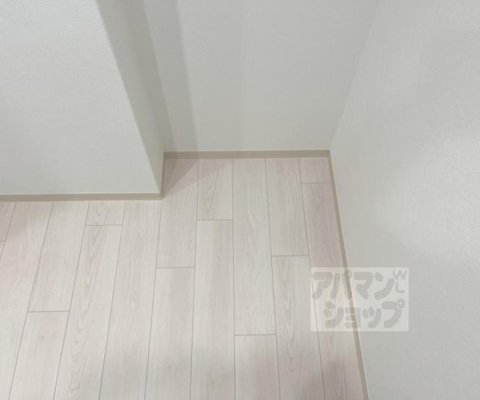 【円町レジデンスＷＥＳＴ】間取