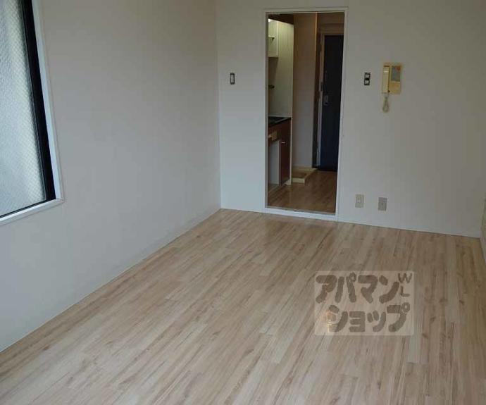 【フロイデ東向日】間取