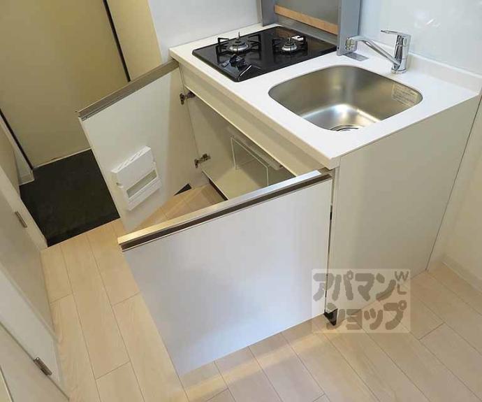 【ソルテラス京都西院　ＳＴＡＴＩＯＮ　ＳＩＤＥ】間取