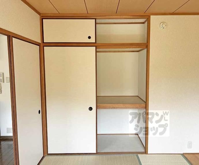 【Ｔｗｉｎ＇ｓ　Ｓｑｕａｒｅ　Ｅａｓｔ】間取