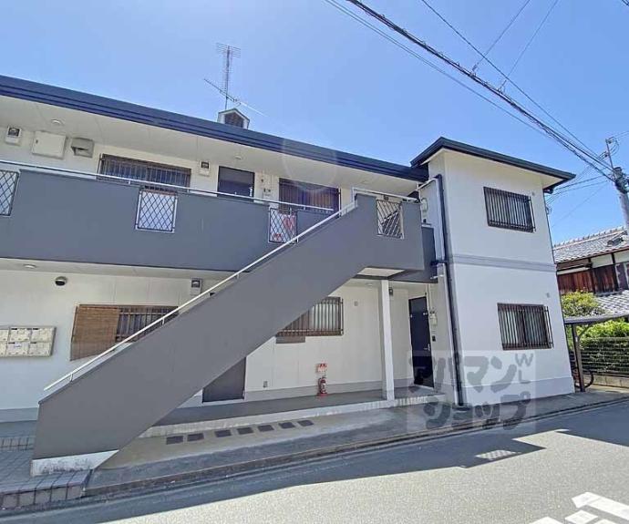 【ファミーユ西条】間取