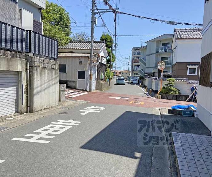 【ファミーユ西条】間取