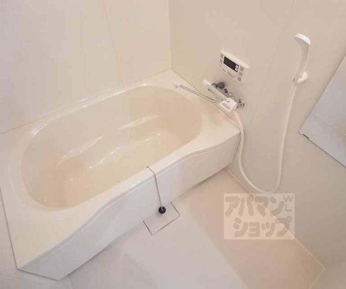 【ファミーユ西条】間取