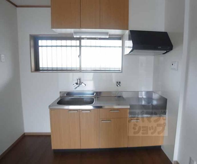 【ファミーユ西条】間取