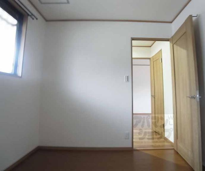 【ファミーユ西条】間取