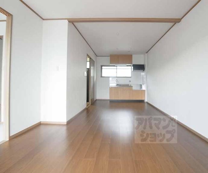 【ファミーユ西条】間取