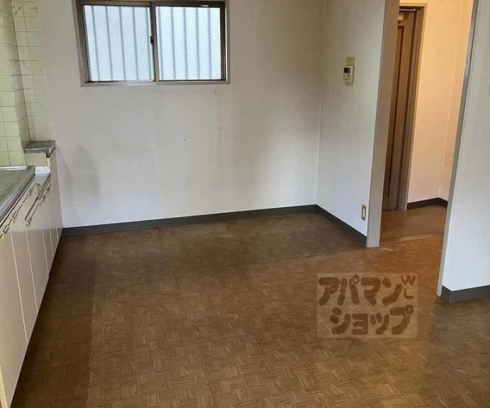 【シャトー小西】間取