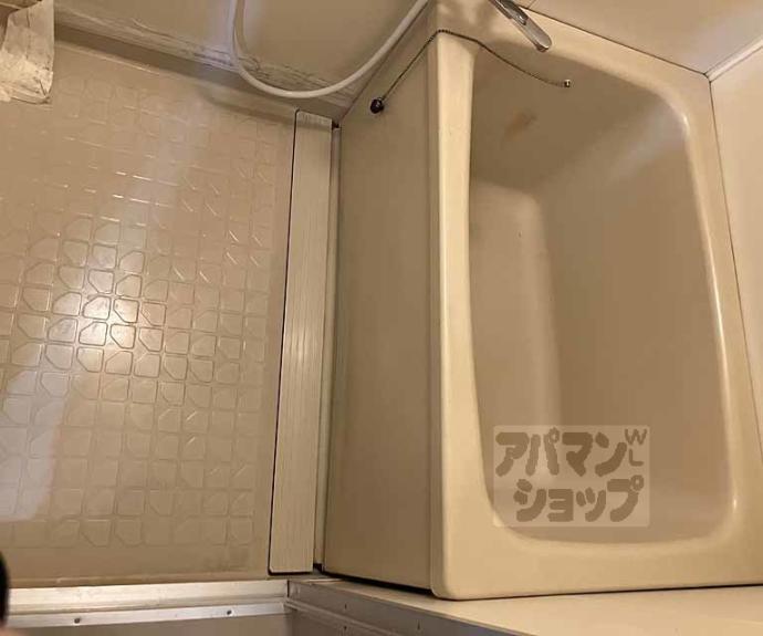 【シャトー小西】間取