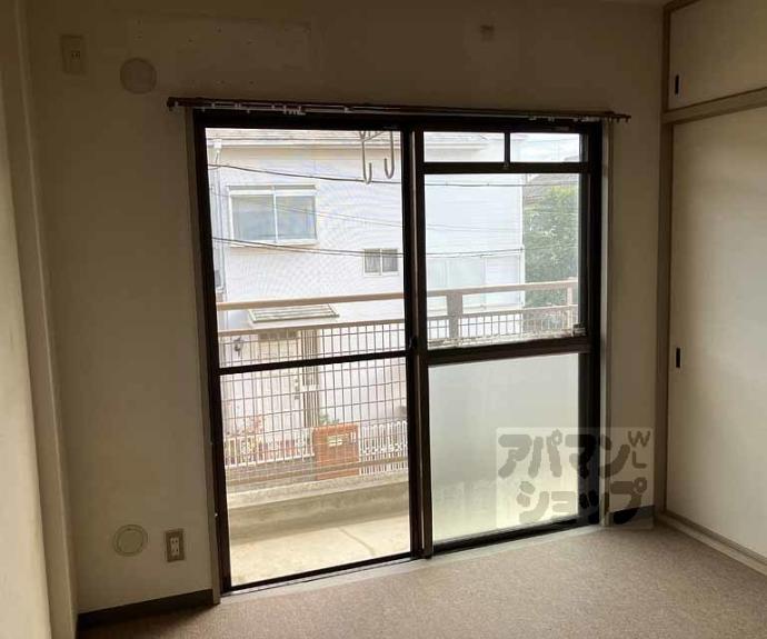 【シャトー小西】間取