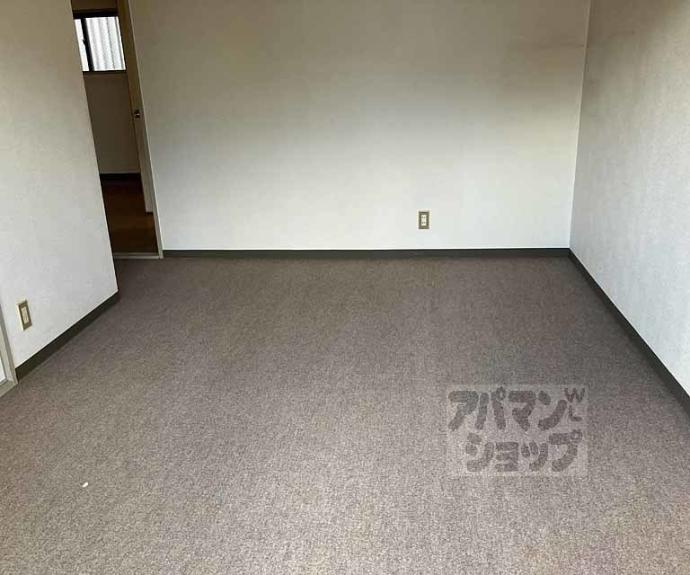 【シャトー小西】間取