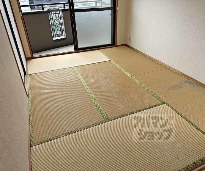 【ラ・グラシューズ】間取