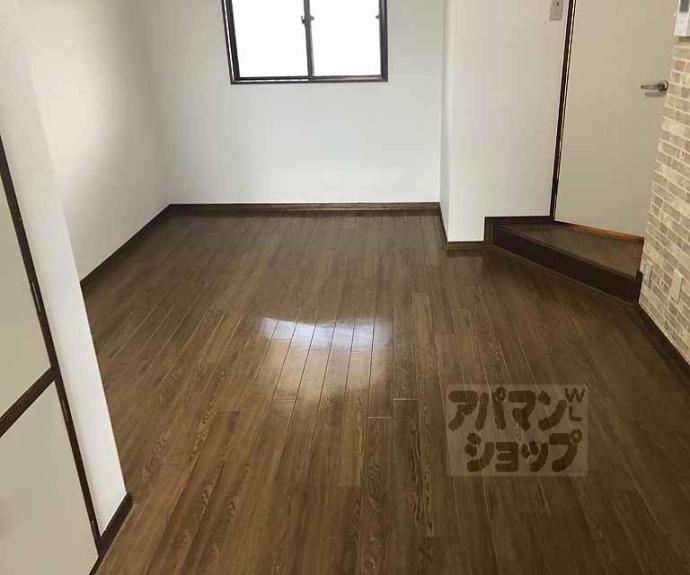 【サンバースト山崎】間取