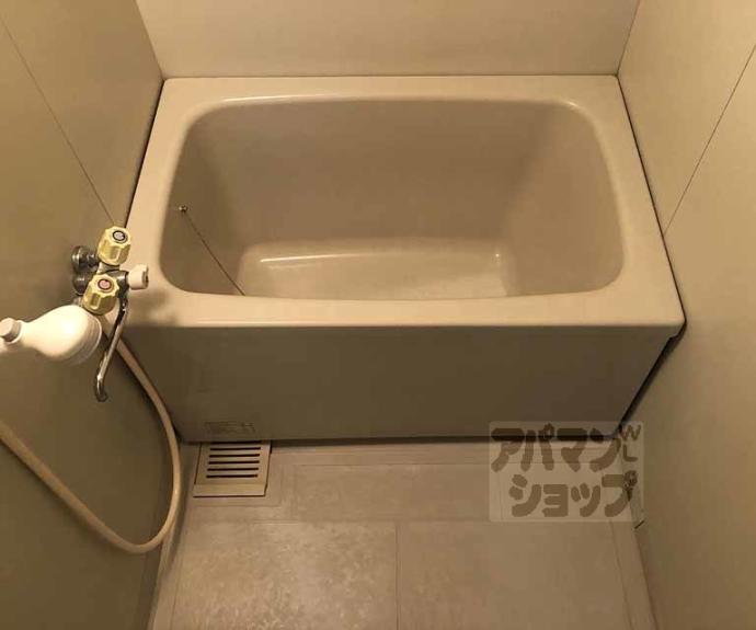 【サンバースト山崎】間取